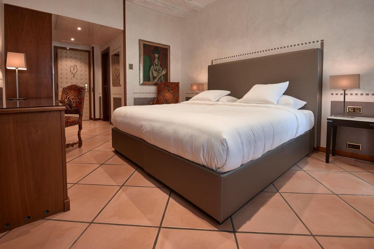 Hotel D'Alleves Geneva Exterior photo