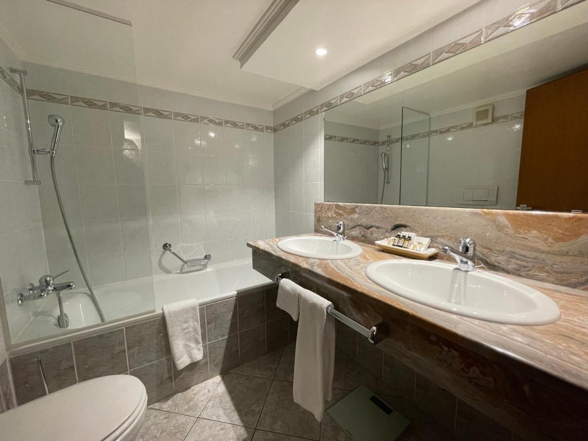 Hotel D'Alleves Geneva Exterior photo